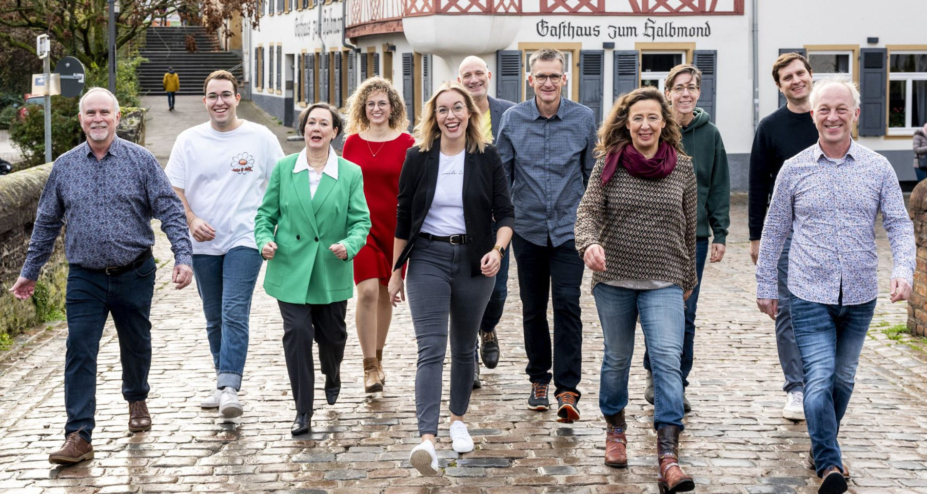 Gruppenbild der Kandidatinnen und Kandidaten in Speyer